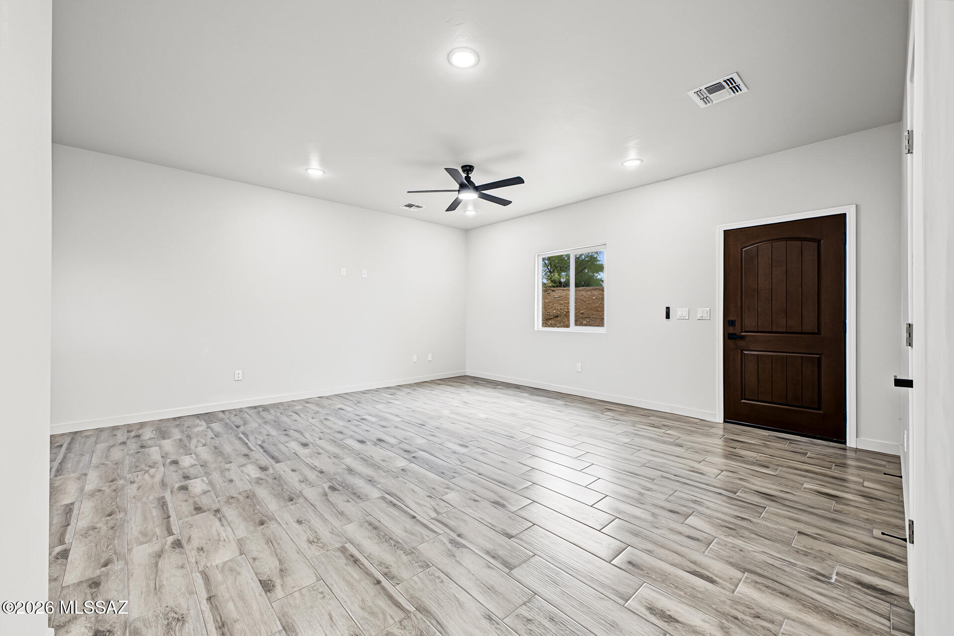 400 Cancun Court Rio Rico, AZ 85648 - Photo 8 of 32 08-Cancun