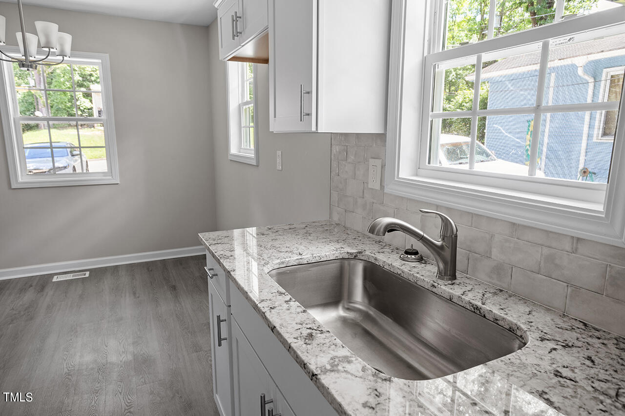 2222 Oak Ridge Boulevard Durham, NC 27707 - Photo 14 of 32 2222 Oak Ridge_20