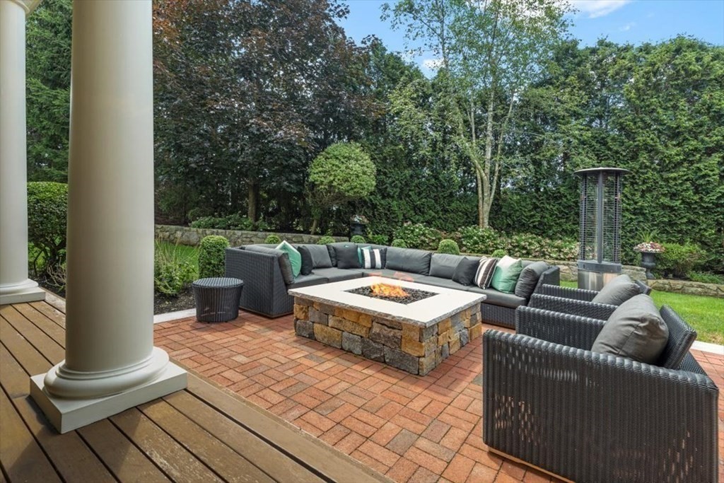 1 Sayles Road Hingham, MA 02043 - Photo 9 of 42