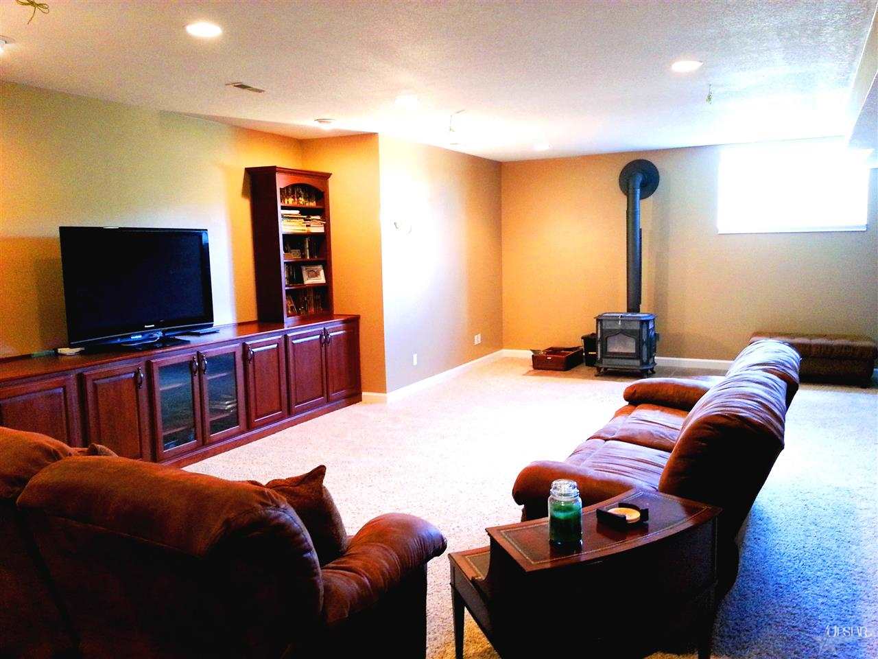 18006 Wesley Chapel Road Churubusco, IN 46723 - Photo 12 of 25 Gallery Image 12