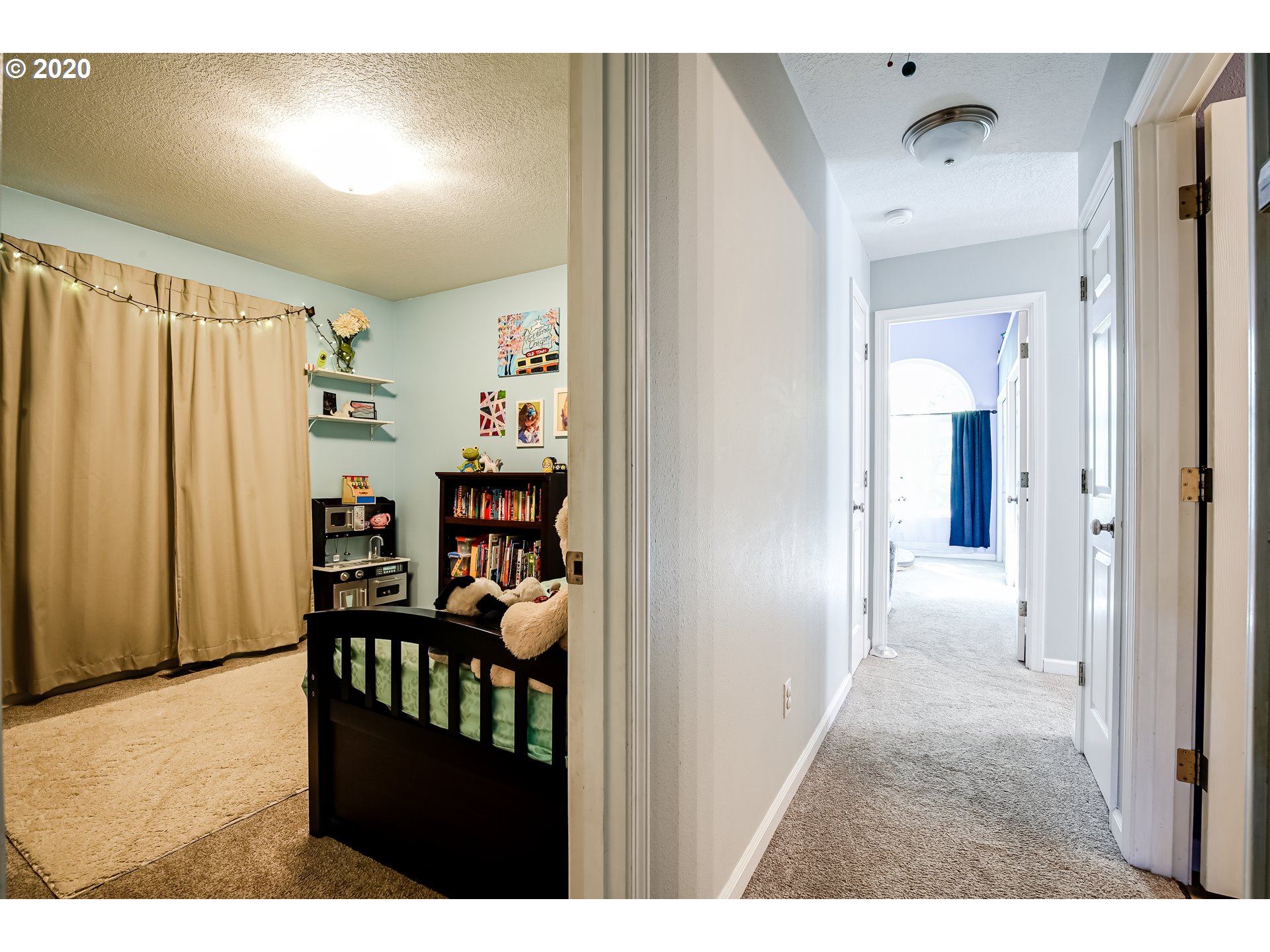 591 68th Place Springfield, OR 97478 - Photo 16 of 31 a view of a hallway and interior of the house