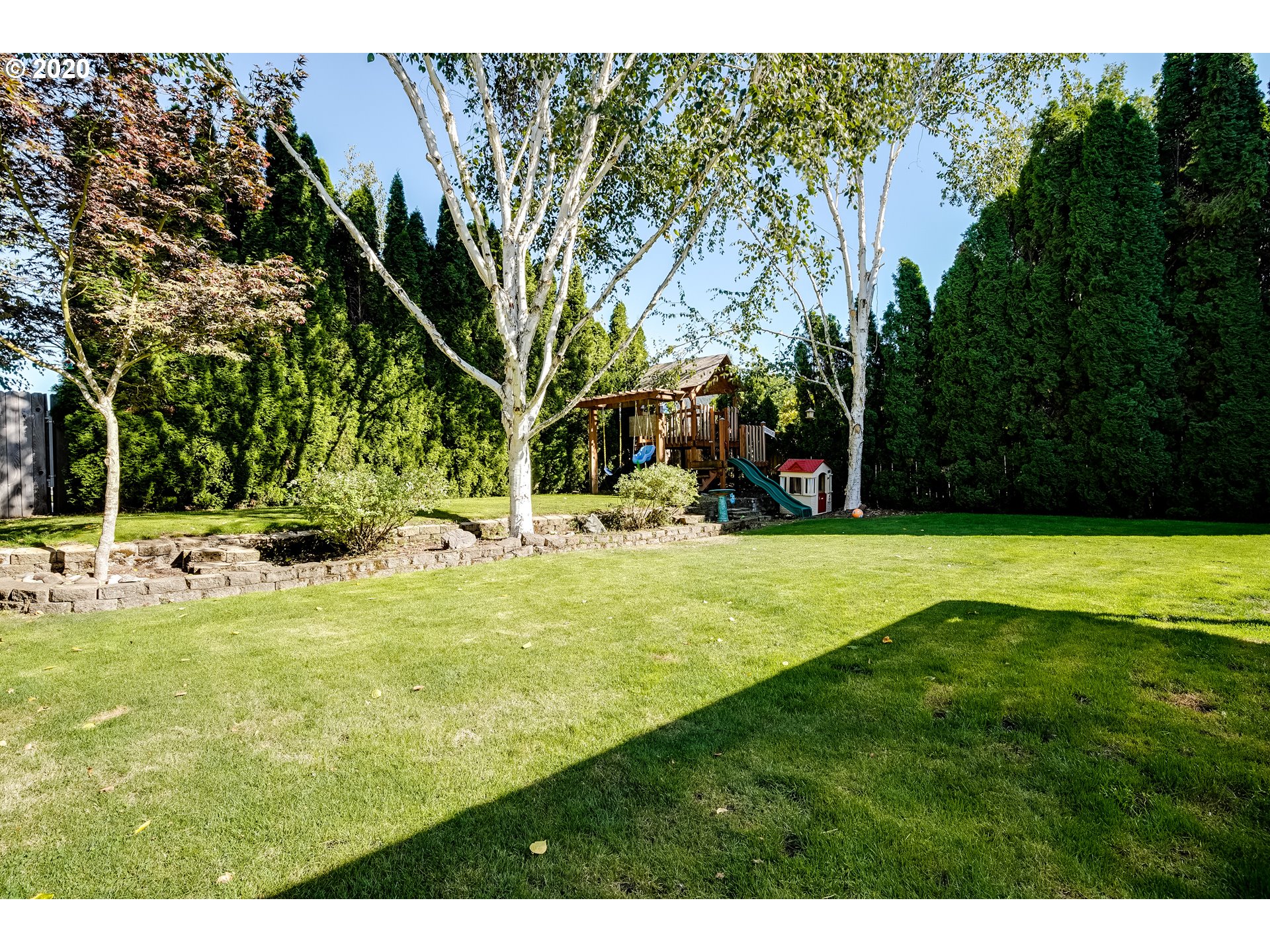 591 68th Place Springfield, OR 97478 - Photo 26 of 31 a view of yard with swimming pool