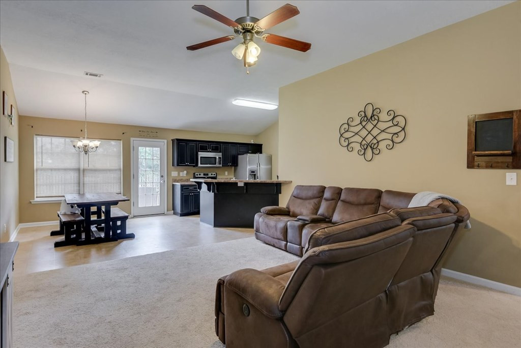 727 Keyes Drive Grovetown, GA 30813 - Photo 5 of 27 Gallery Image 5