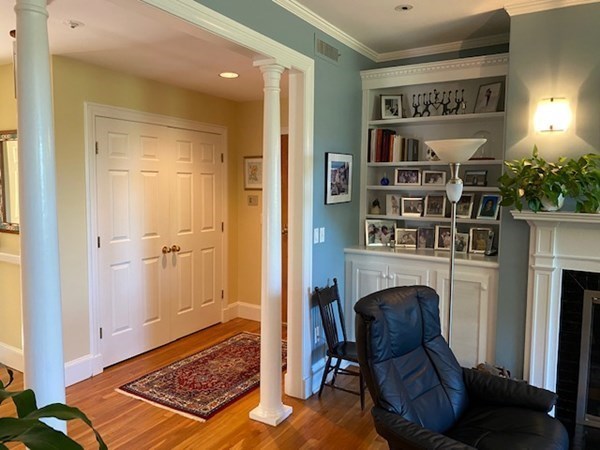 30 Dean Road, Unit D3 Brookline, MA 02445 - Photo 6 of 33