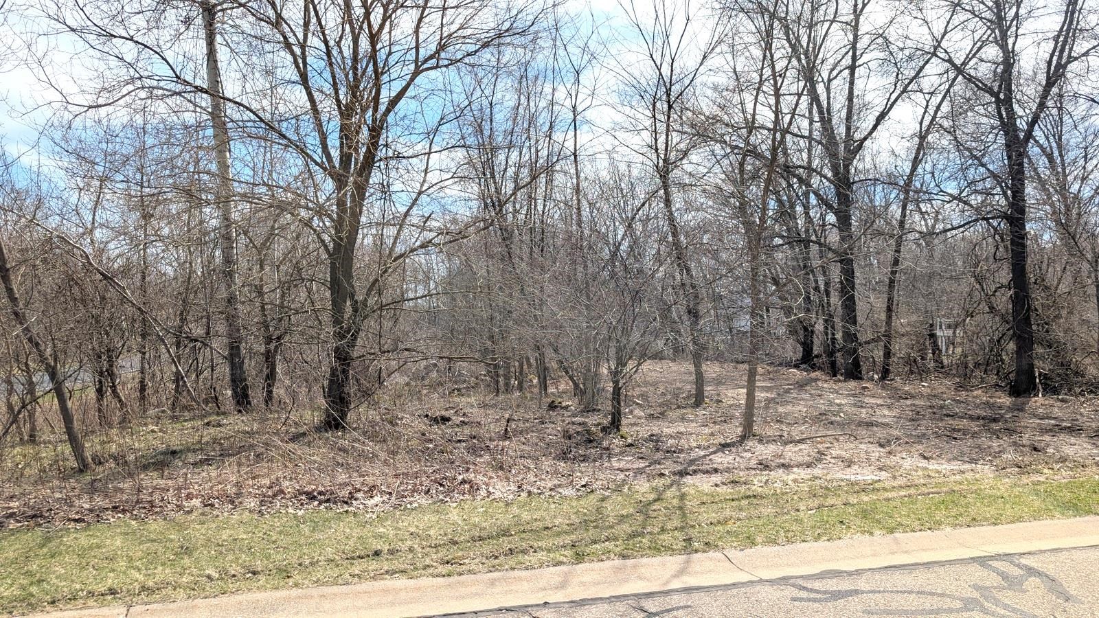 901 Thomas Trail, Unit 1 Waupaca, WI 54981 - Photo 1 of 1