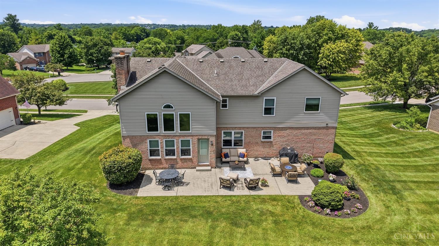 5544 Randy Drive Fairfield, OH 45014 - Photo 3 of 62