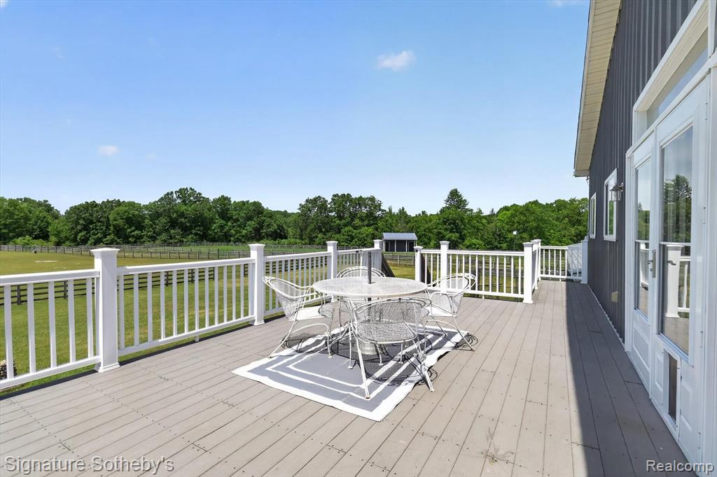 12700 Shaffer Road Davisburg, MI 48350 - Photo 49 of 99