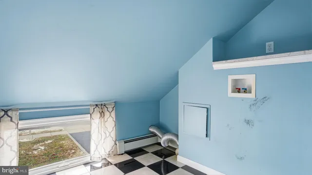 $294,500 | 25 Autumn Lane, Levittown, PA 19055