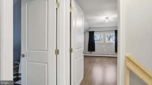 $294,500 | 25 Autumn Lane, Levittown, PA 19055