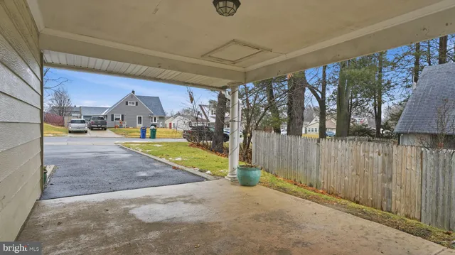 $294,500 | 25 Autumn Lane, Levittown, PA 19055