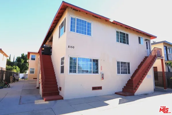 $1,999 | 8150 Sepulveda Place, Unit 3, Panorama City, CA 91402