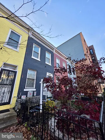 $2,950 | 1209 Florida Avenue Northeast, Washington, DC 20002