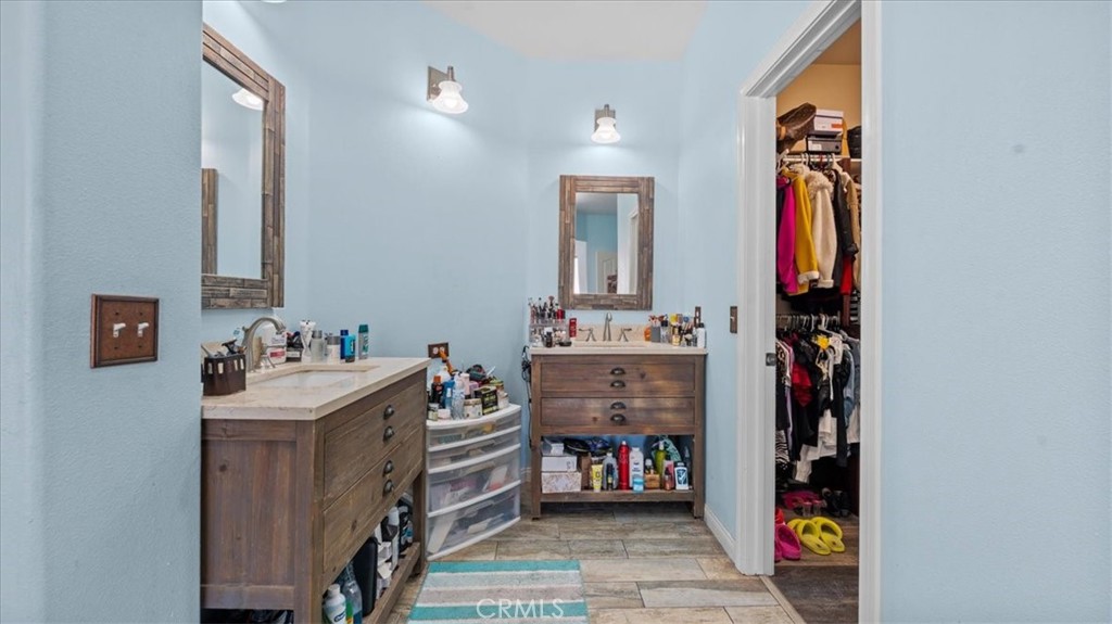 17112 Century Plant Road Apple Valley, CA 92307 - Photo 18 of 44