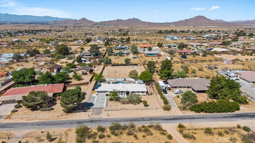 17112 Century Plant Road Apple Valley, CA 92307 - Photo 36 of 44