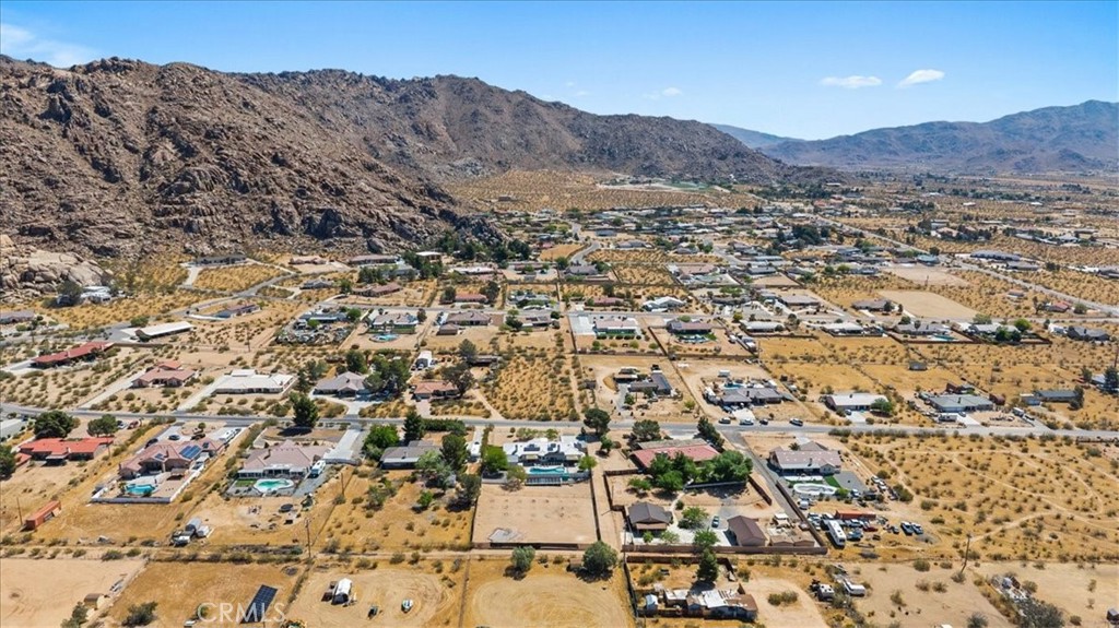 17112 Century Plant Road Apple Valley, CA 92307 - Photo 42 of 44