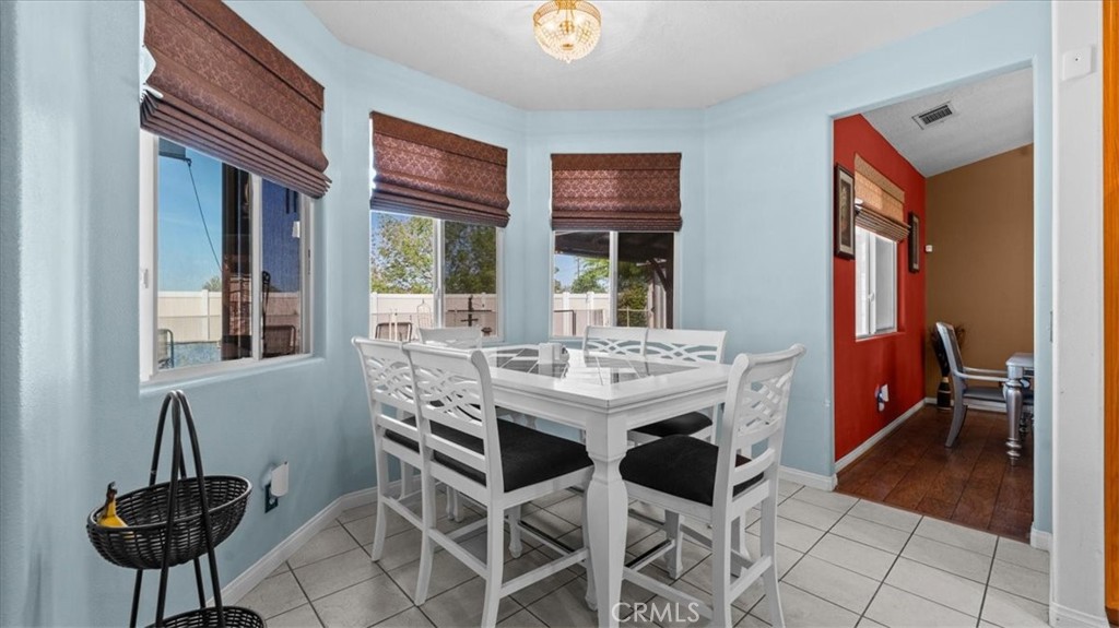 17112 Century Plant Road Apple Valley, CA 92307 - Photo 10 of 44