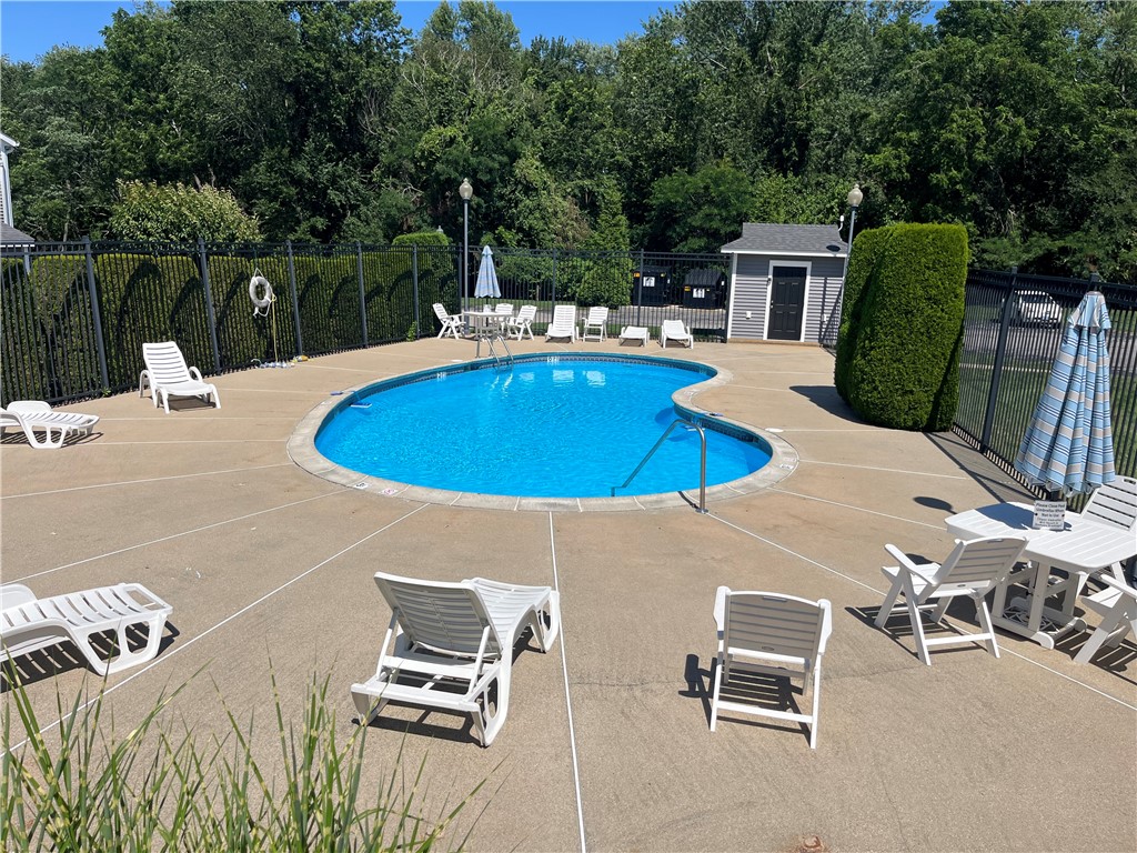 200 Post Road, Unit 205 Warwick, RI 02888 - Photo 3 of 12 Gallery Image 3