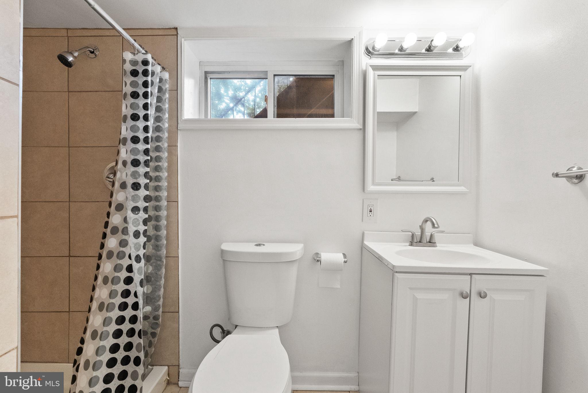 2216 Good Hope Rd/marion Barry Ave Road Southeast Washington, DC 20020 - Photo 28 of 29