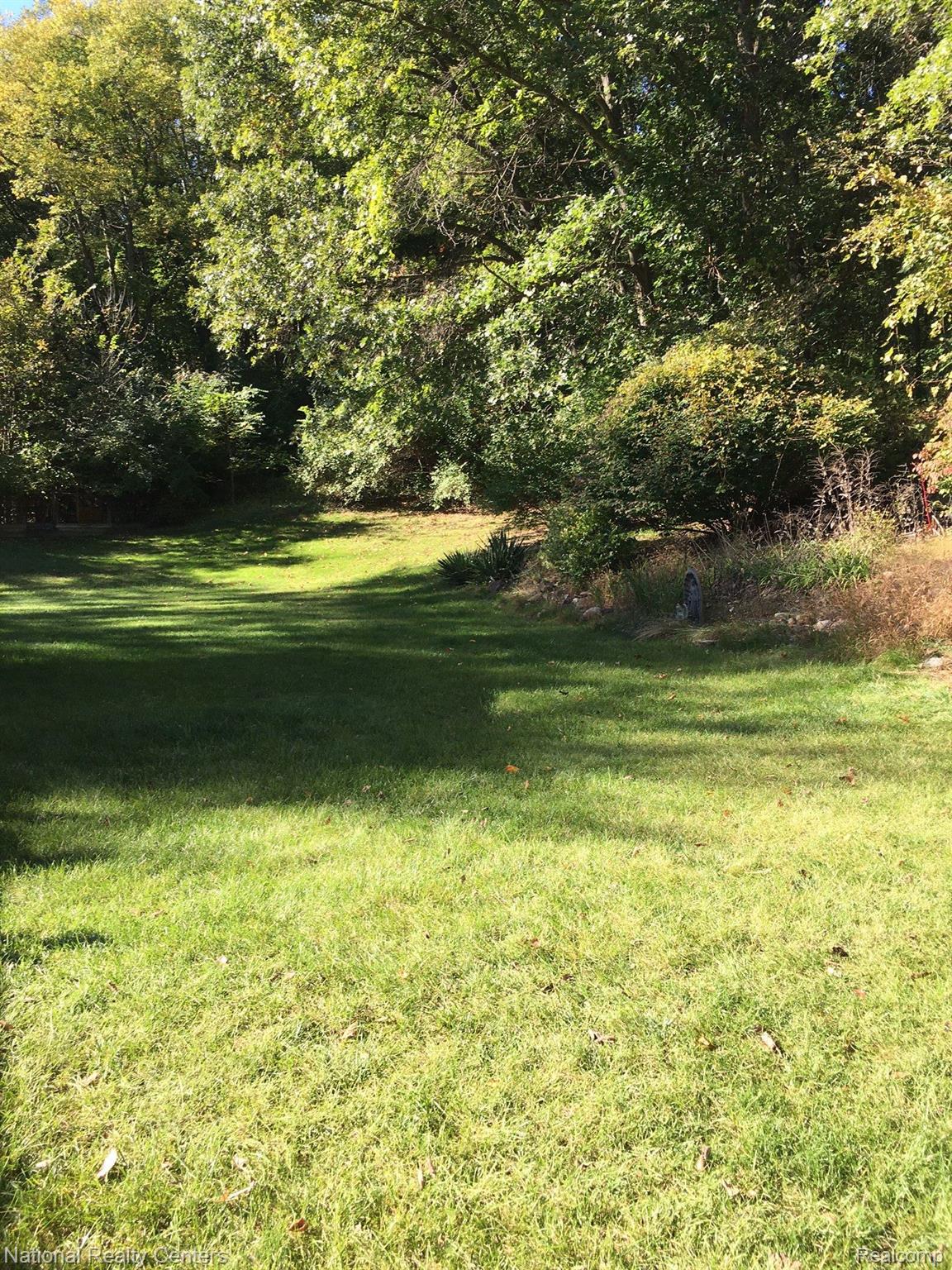 2437 Swarthout Road Pinckney, MI 48169 - Photo 26 of 30 Gallery Image 26