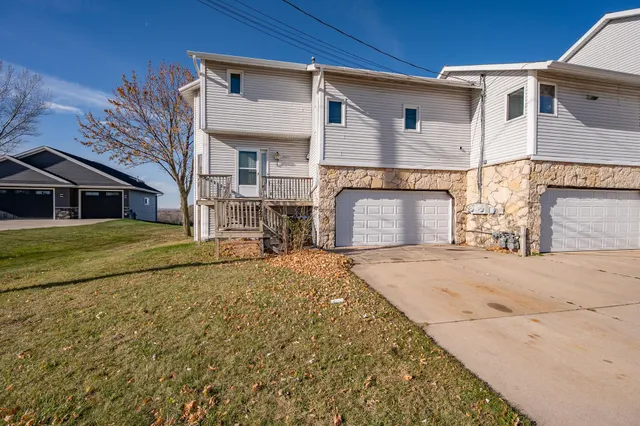 $269,900 | 2627 Bay Settlement Road, Green Bay, WI 54311