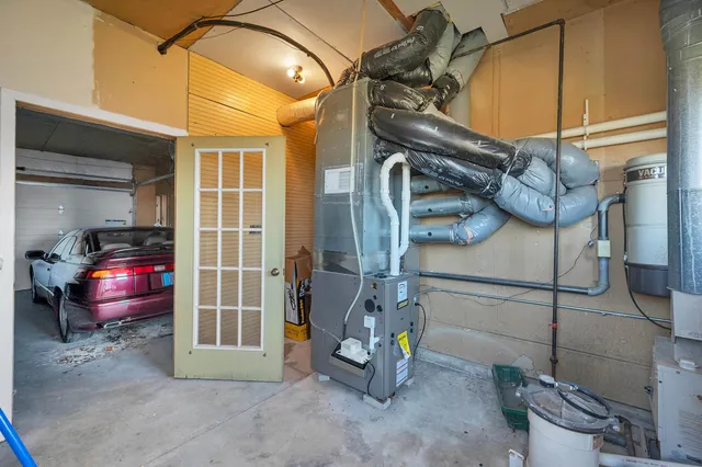 $269,900 | 2627 Bay Settlement Road, Green Bay, WI 54311