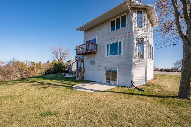 $269,900 | 2627 Bay Settlement Road, Green Bay, WI 54311