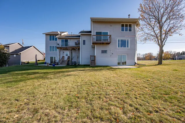 $269,900 | 2627 Bay Settlement Road, Green Bay, WI 54311