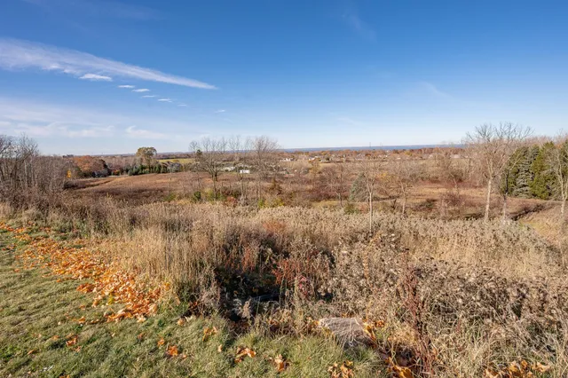 $269,900 | 2627 Bay Settlement Road, Green Bay, WI 54311