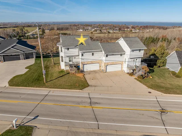 $269,900 | 2627 Bay Settlement Road, Green Bay, WI 54311