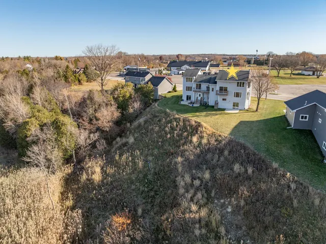 $269,900 | 2627 Bay Settlement Road, Green Bay, WI 54311