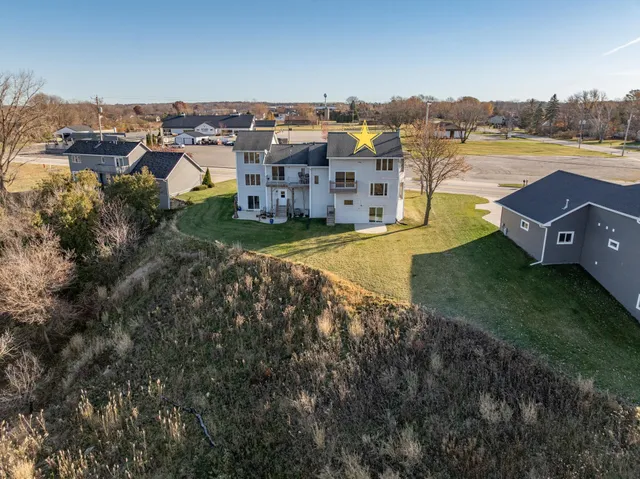 $269,900 | 2627 Bay Settlement Road, Green Bay, WI 54311