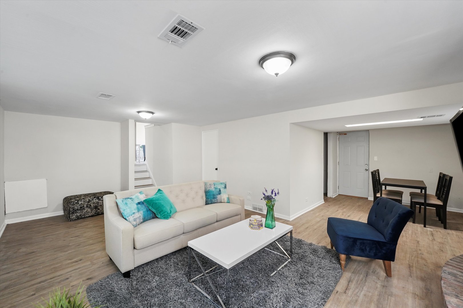 3508 Maple Lane Hazel Crest, IL 60429 - Photo 21 of 34 a living room with furniture and wooden floor