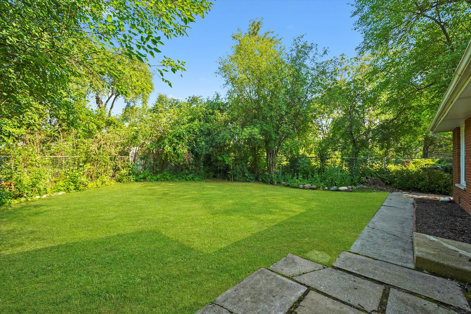 3508 Maple Lane Hazel Crest, IL 60429 - Photo 30 of 34 a view of a grassy field with trees