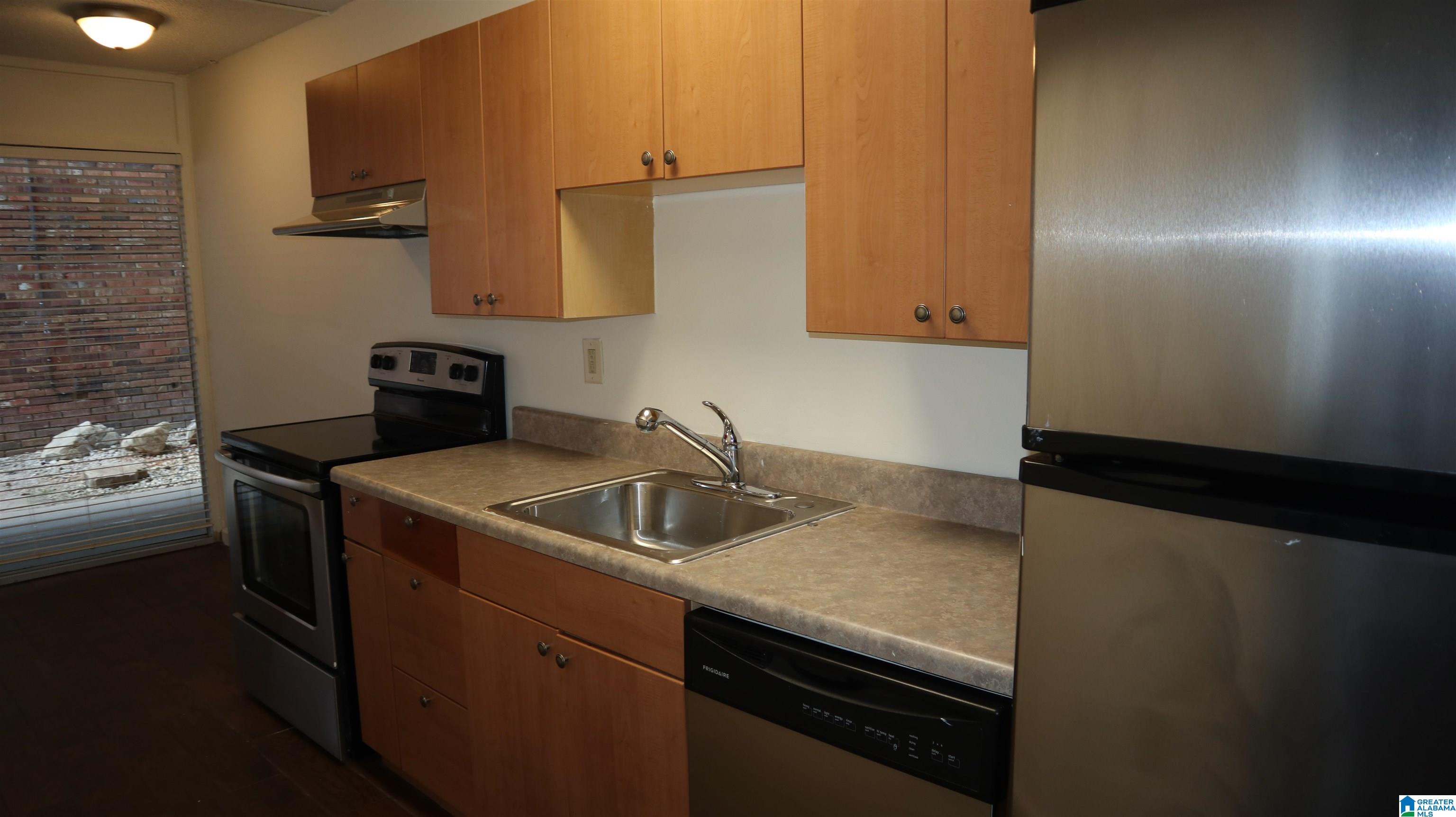 2990 Rhodes Circle South, Unit 108 Birmingham, AL 35205 - Photo 5 of 12