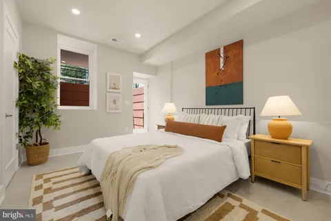 $850,000 | 1128 Morse Street Northeast, Unit 1, Washington, DC 20002