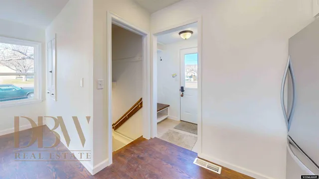 $295,000 | 1044 Warren Street, Thermopolis, WY 82443