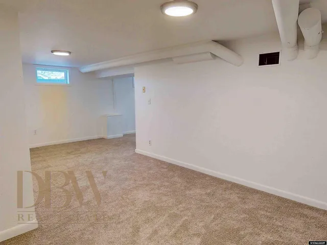 $295,000 | 1044 Warren Street, Thermopolis, WY 82443