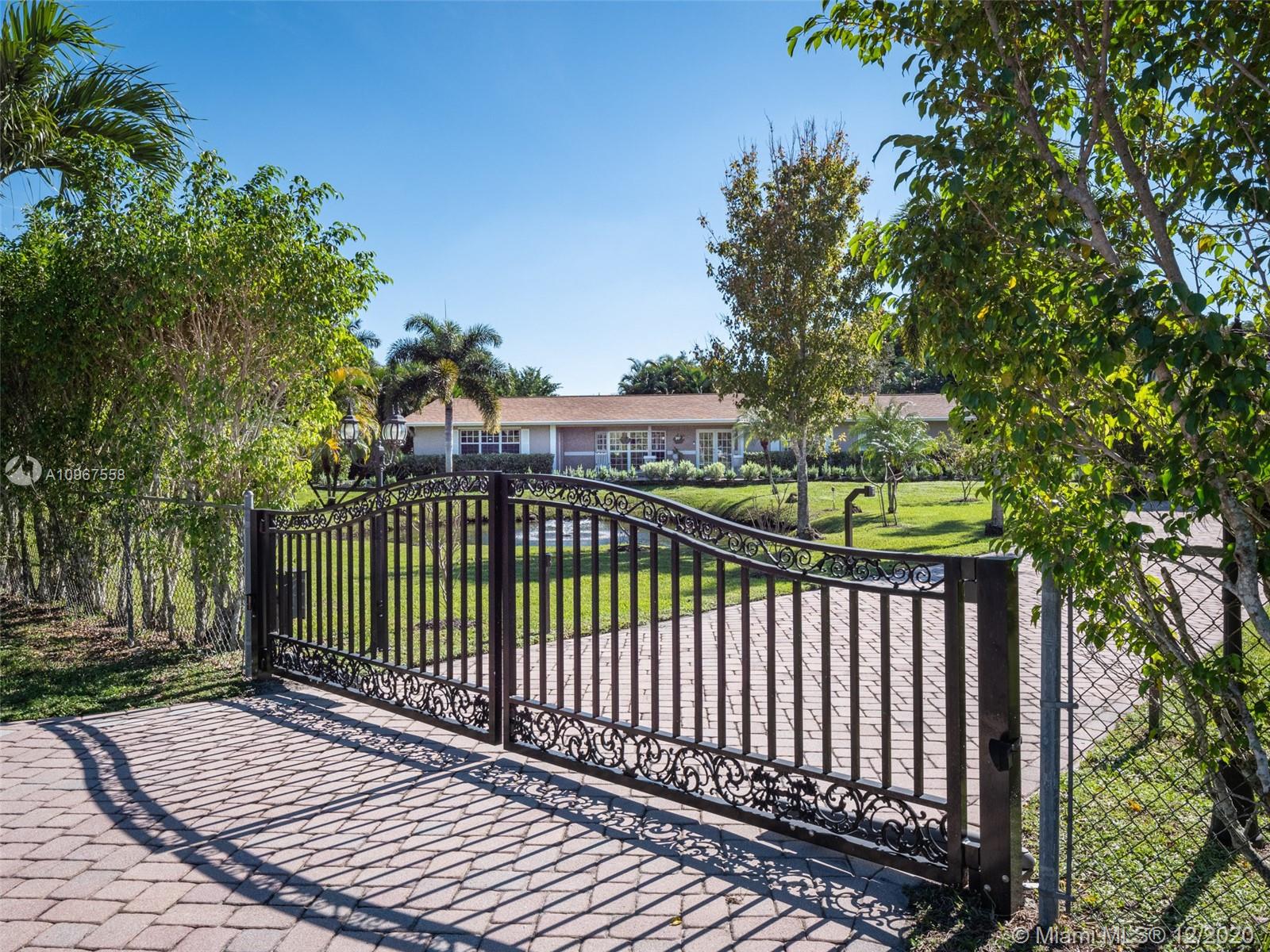 5500 Holatee Trail Southwest Ranches, FL 33330 - Photo 2 of 35 Gallery Image 2