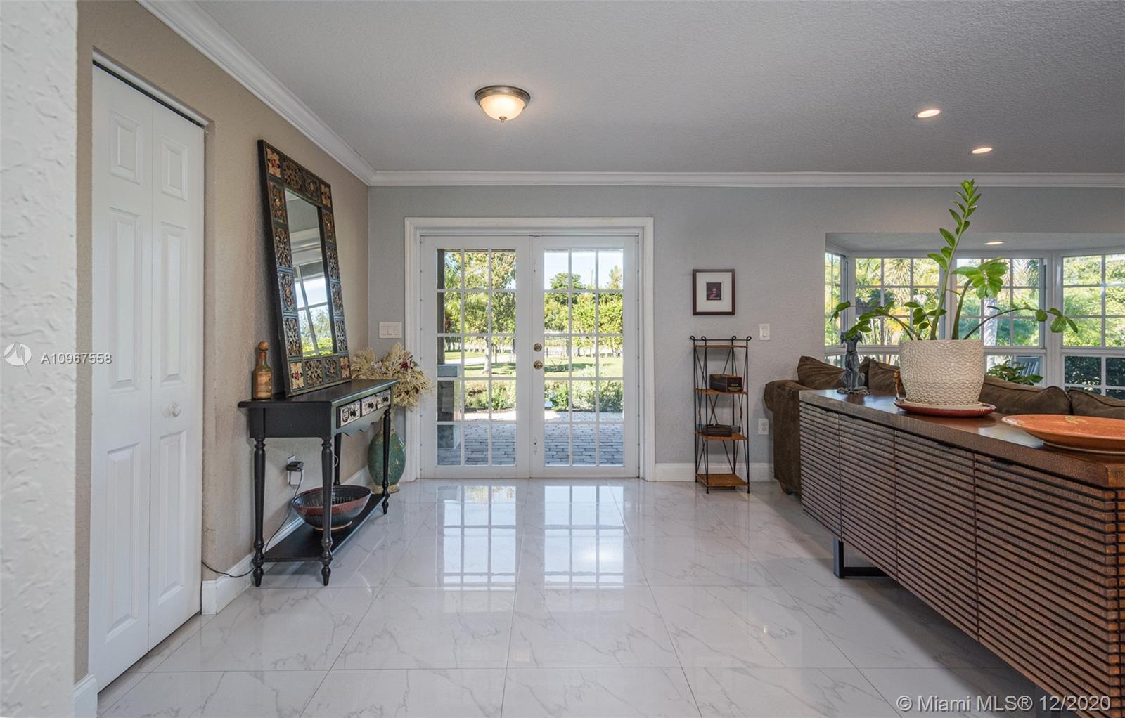 5500 Holatee Trail Southwest Ranches, FL 33330 - Photo 6 of 35 Gallery Image 6