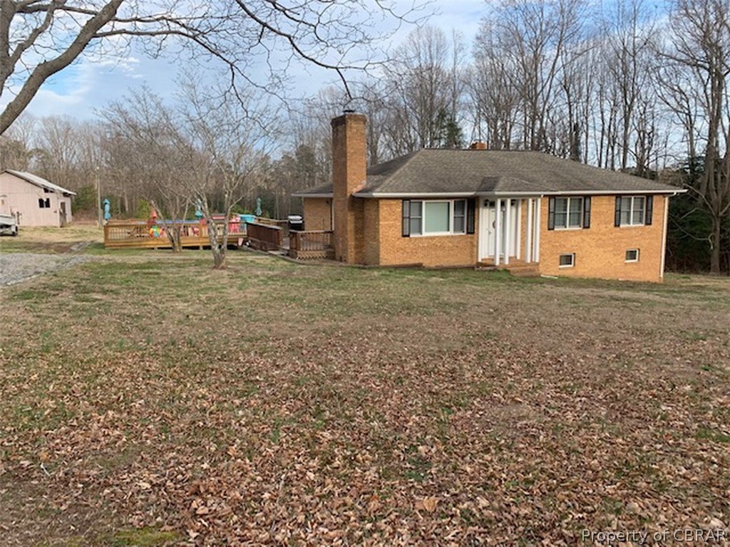 3 bedroom, 3 bath Brick ranch home on 3.3 acres