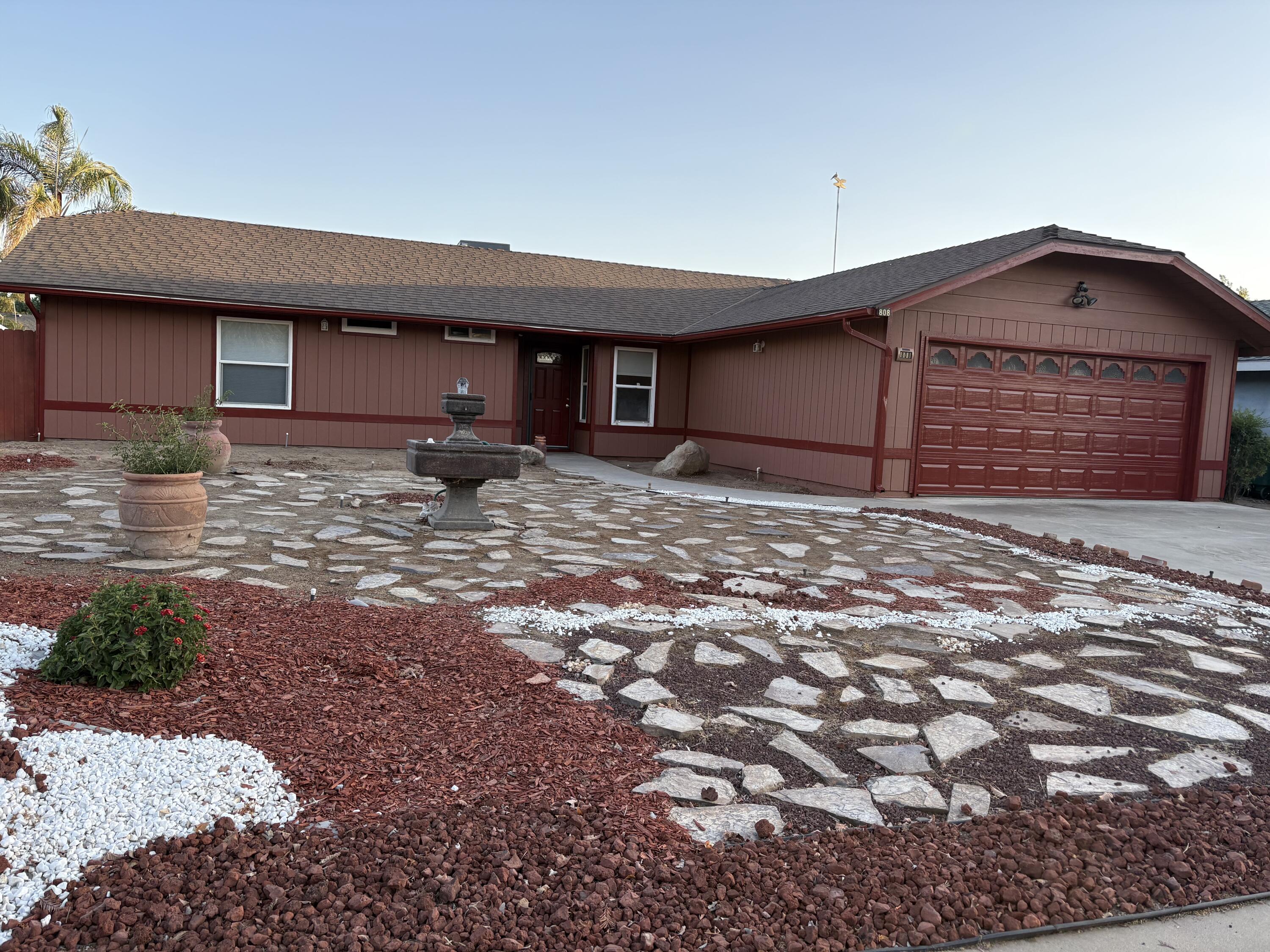 808 Vine Street Exeter, CA 93221 - Photo 26 of 27 Front of House