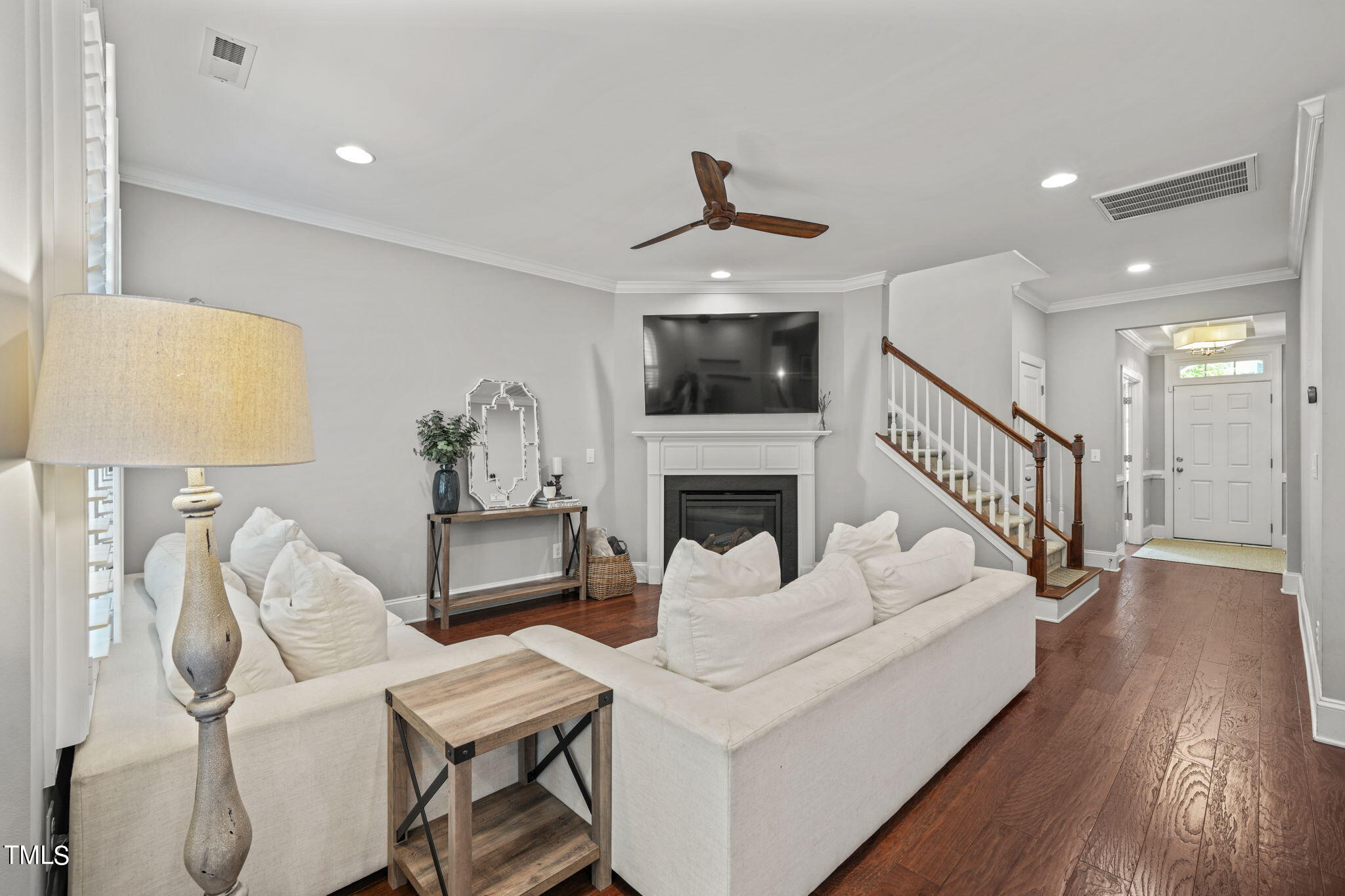 4021 Periwinkle Blue Lane Raleigh, NC 27612 - Photo 8 of 47 52-web-or-mls-DSC04524 (2)