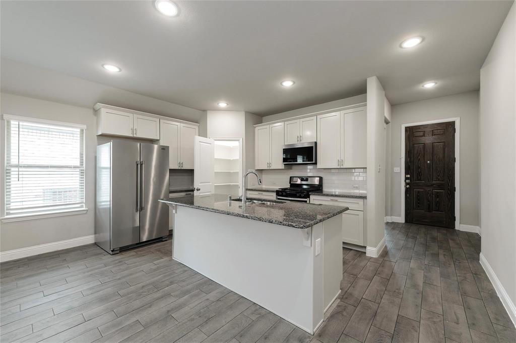 4142 Perch Drive Forney, TX 75126 - Photo 7 of 28