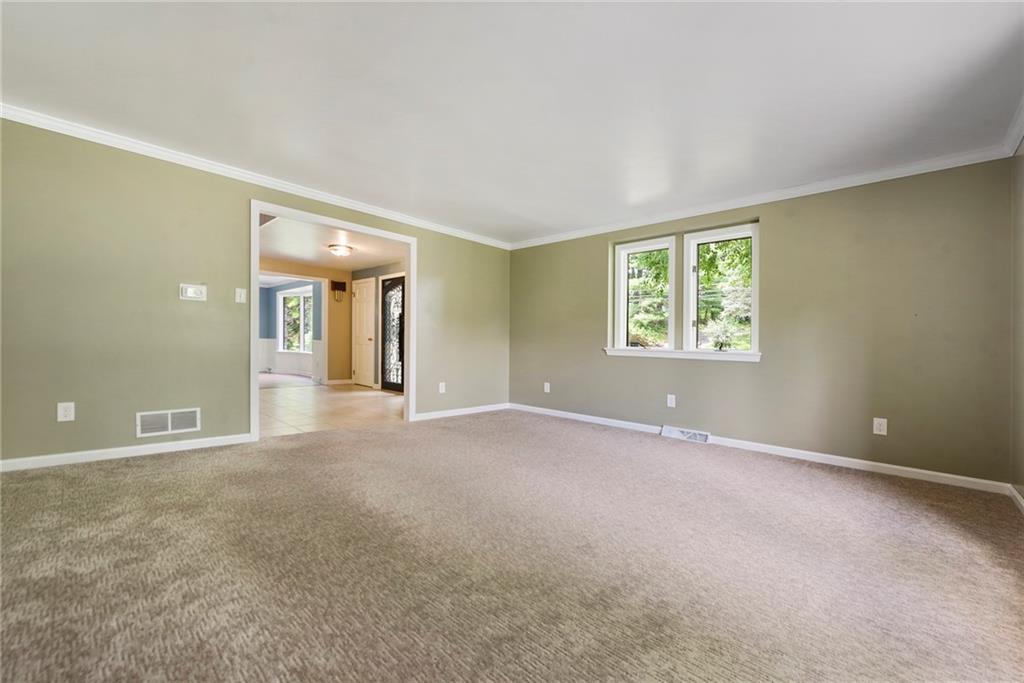 153 Oakwood Road Canonsburg, PA 15317 - Photo 29 of 50