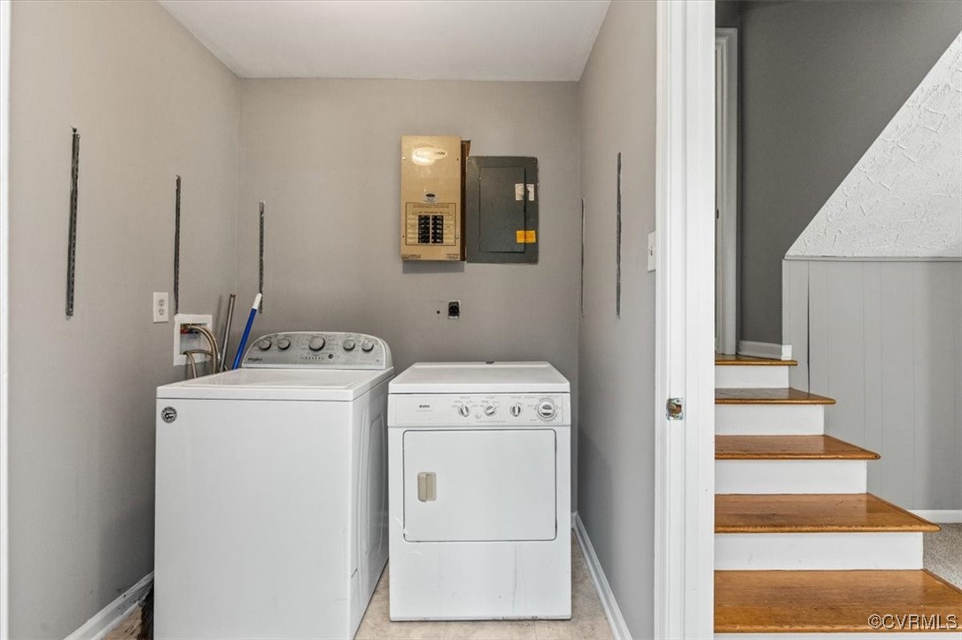 7801 Bull Hill Road Prince George, VA 23875 - Photo 25 of 49 Washroom featuring washer and clothes dryer and el