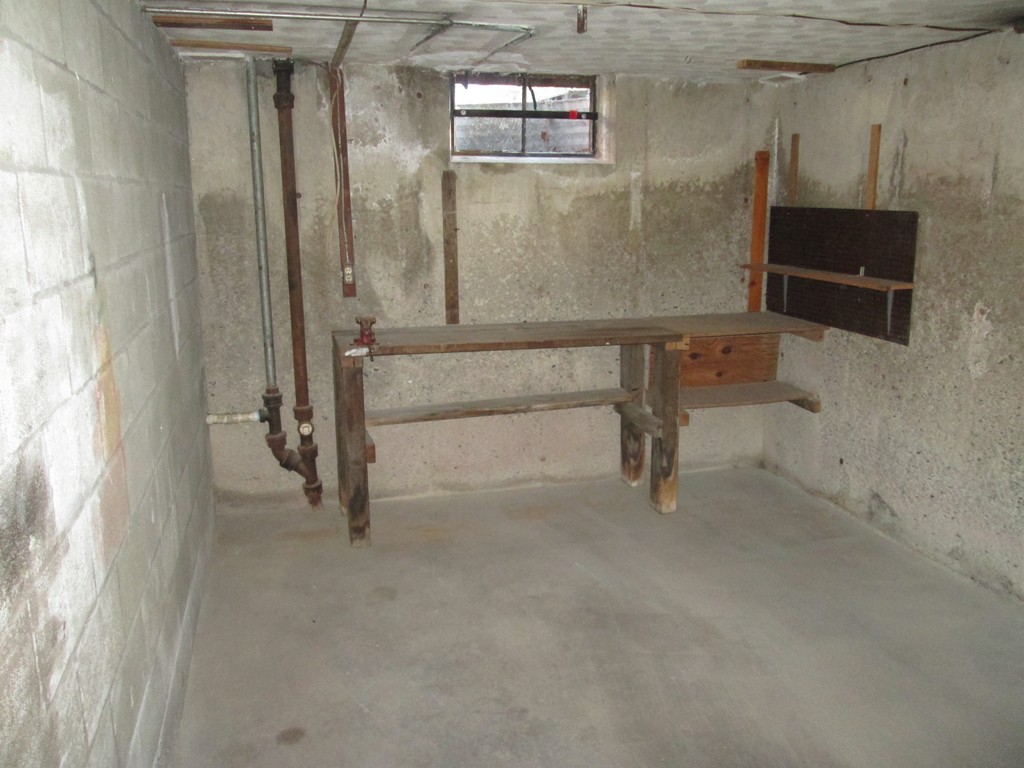 235 Massasoit Road Worcester, MA 01604 - Photo 14 of 14 Gallery Image 14