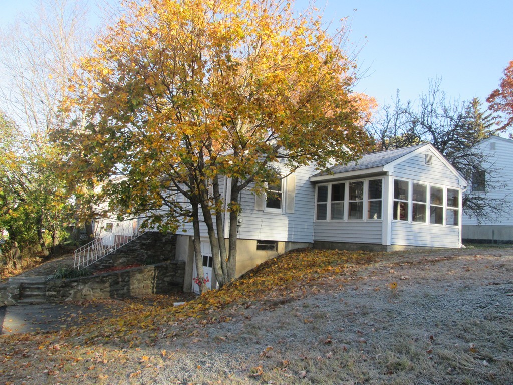 235 Massasoit Road Worcester, MA 01604 - Photo 3 of 14 Gallery Image 3
