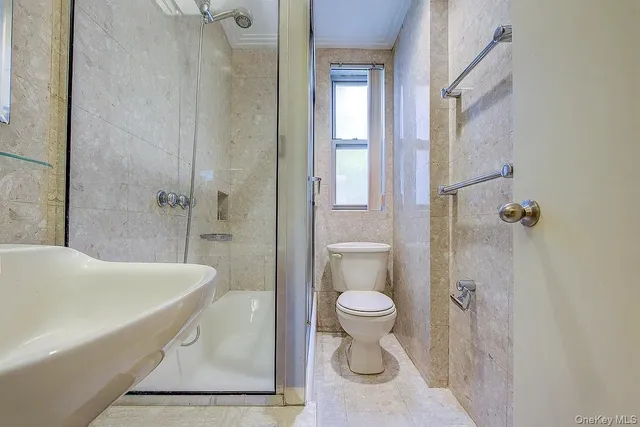 $279,000 | 11034 73rd Road, Unit 1D | Forest Hills