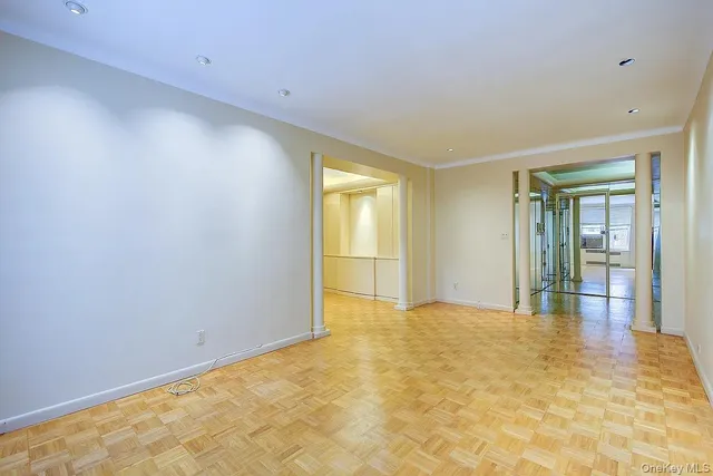 $279,000 | 11034 73rd Road, Unit 1D | Forest Hills