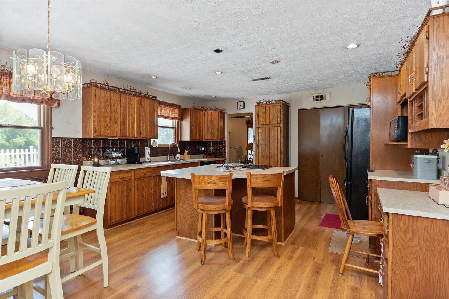 2240 Dean Road Bethel, OH 45106 - Photo 13 of 31 Gallery Image 13